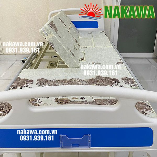 chuc-nang-nghieng-phai-giuong-4-tay-quay-da-nang-nakawa-nk-04